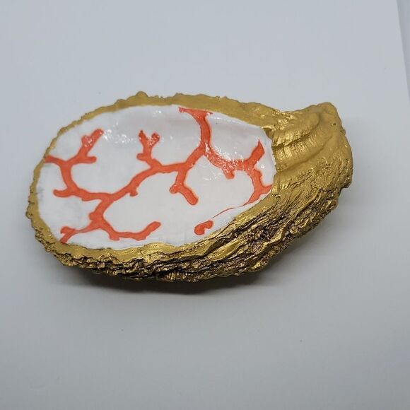 Coral Oystershell ring holder/ trinket tray - Picture 3 of 6